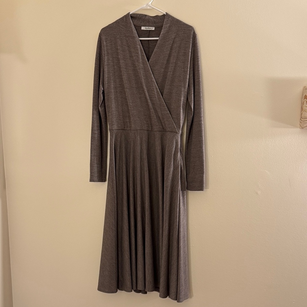 MaxMara Neutral L/S Wool Blend Dress